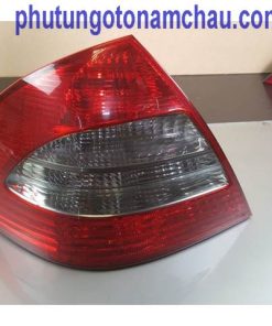 Đèn Hậu Mercedes E280 E320 E300 E420 E430 - A2118202364 - A2118202464 2118202364 2118202464 (1)
