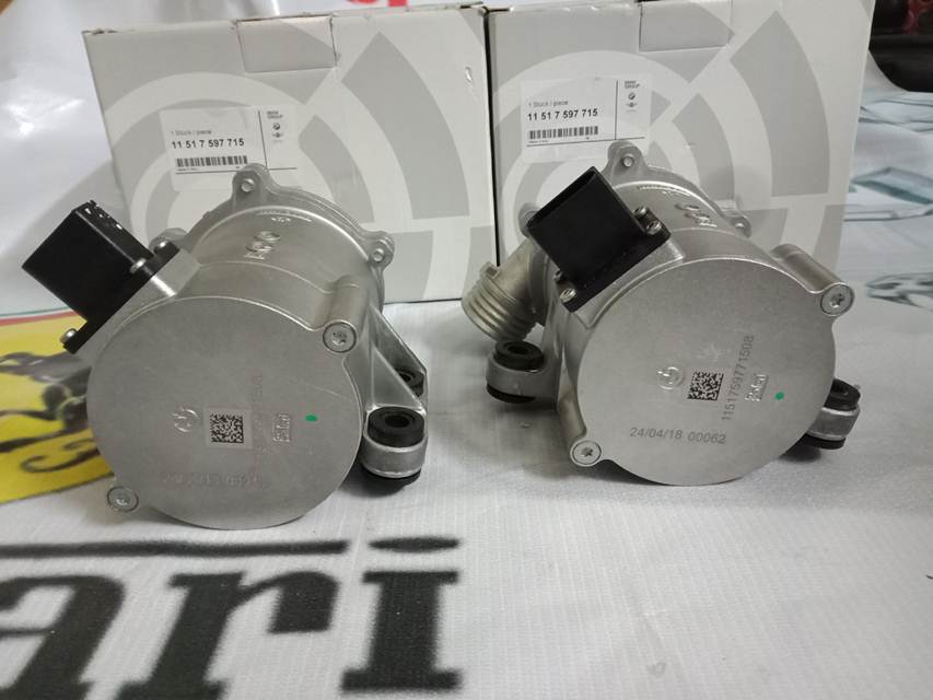 Bơm Nước BMW 320i F20 11517597715 (1)