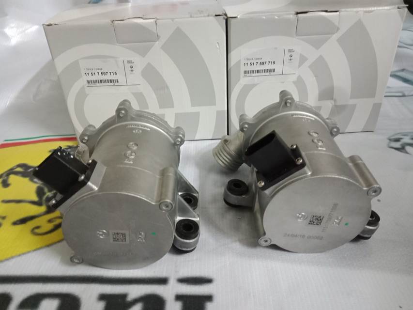 Bơm Nước BMW 320i F20 11517597715 (2)