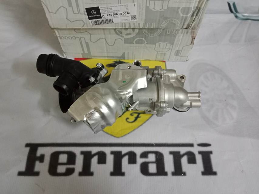 Bơm Nước M274 A2742000800 (2)