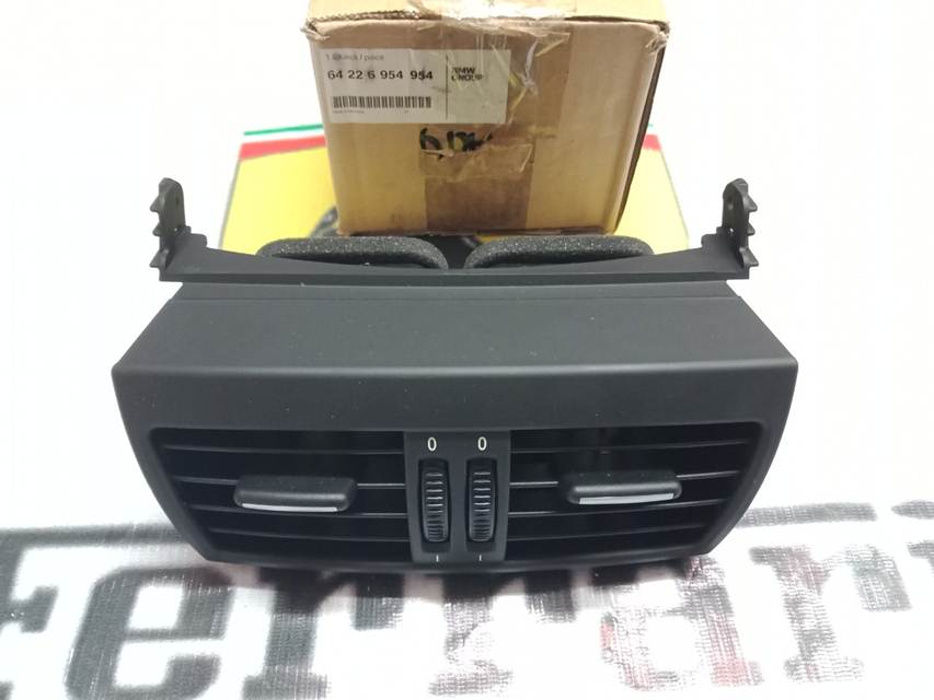 Cửa Gió điều Hòa Mercedes 64226954954 (4)