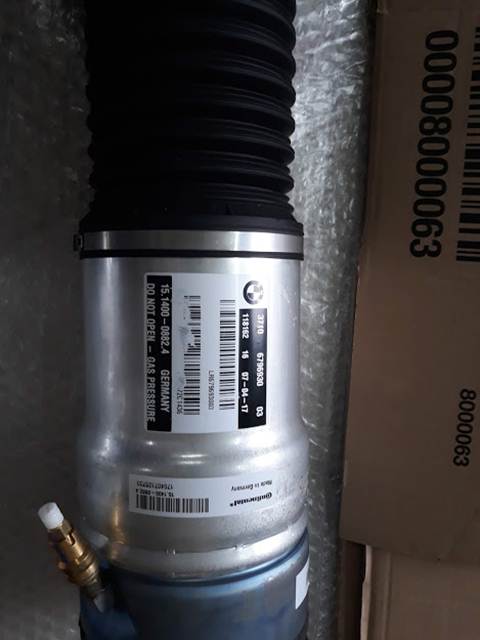 Giảm Sóc Sau BMW 740LI 37126796929 37126796930 (6)