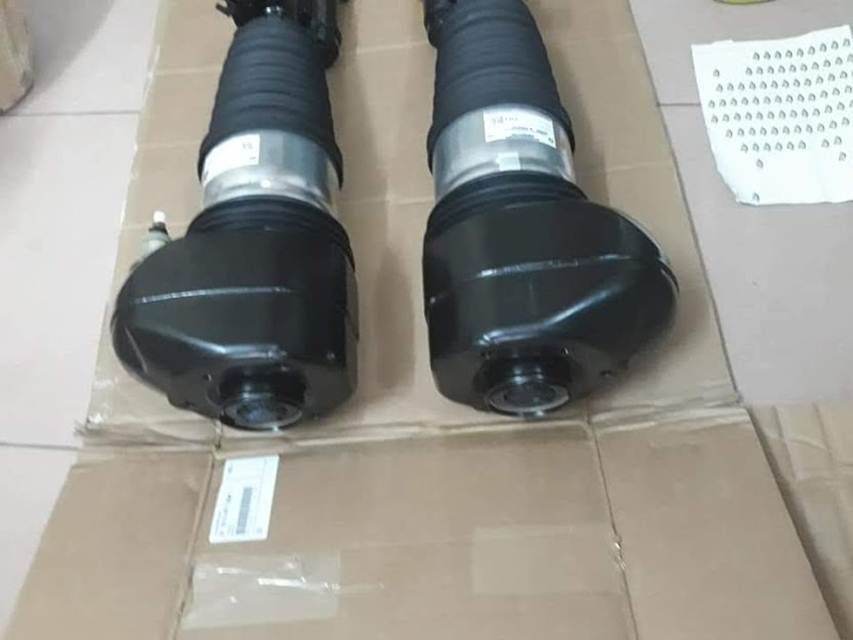 Giảm Xóc 37106877554 (3)