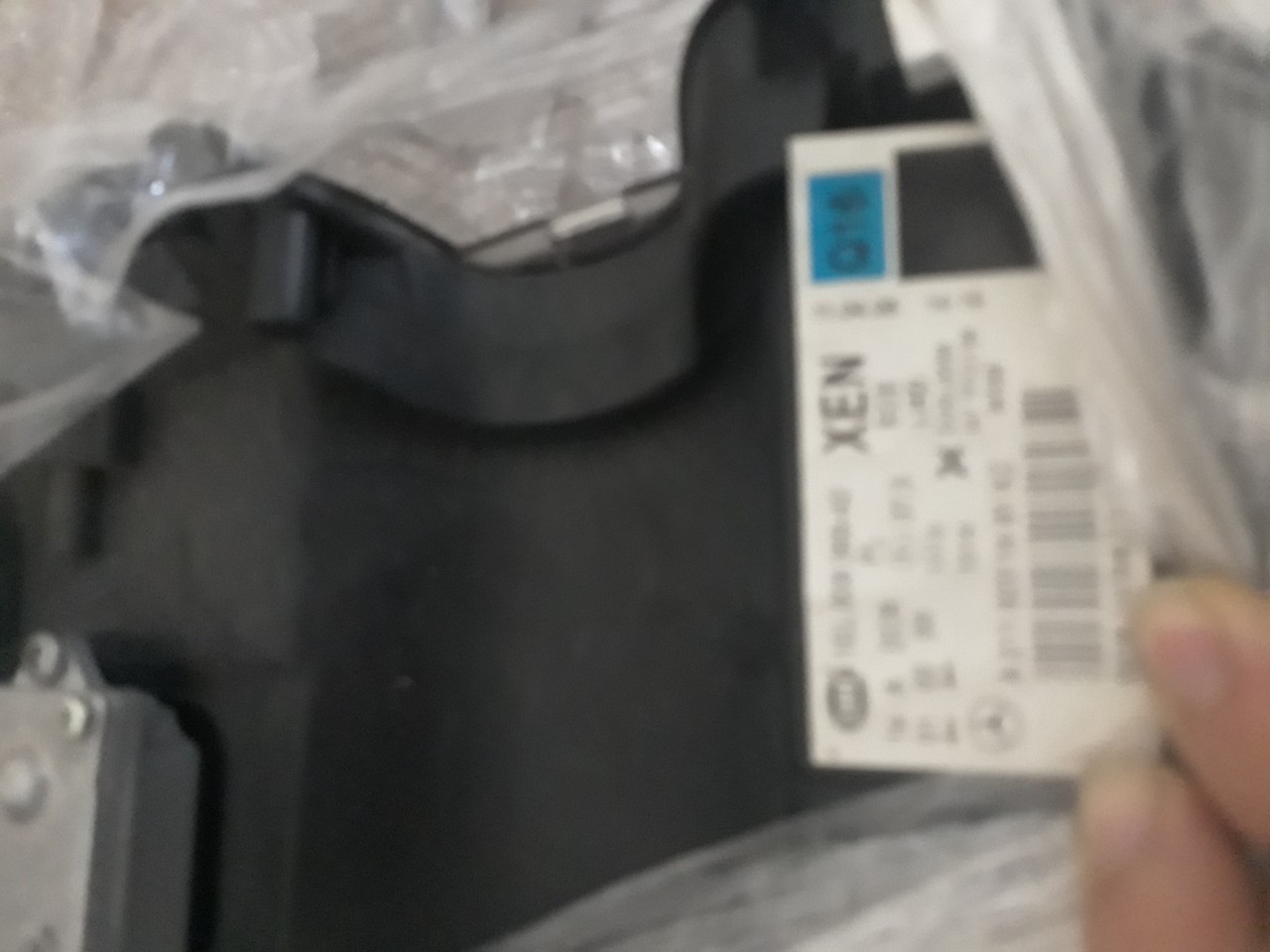 Đèn Pha Phải W211 A2118201461 (2)