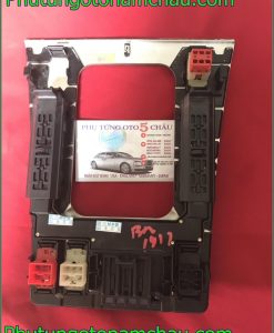 Công Tắc Lên Xuống Kính Tổng Mercedes A2108213951