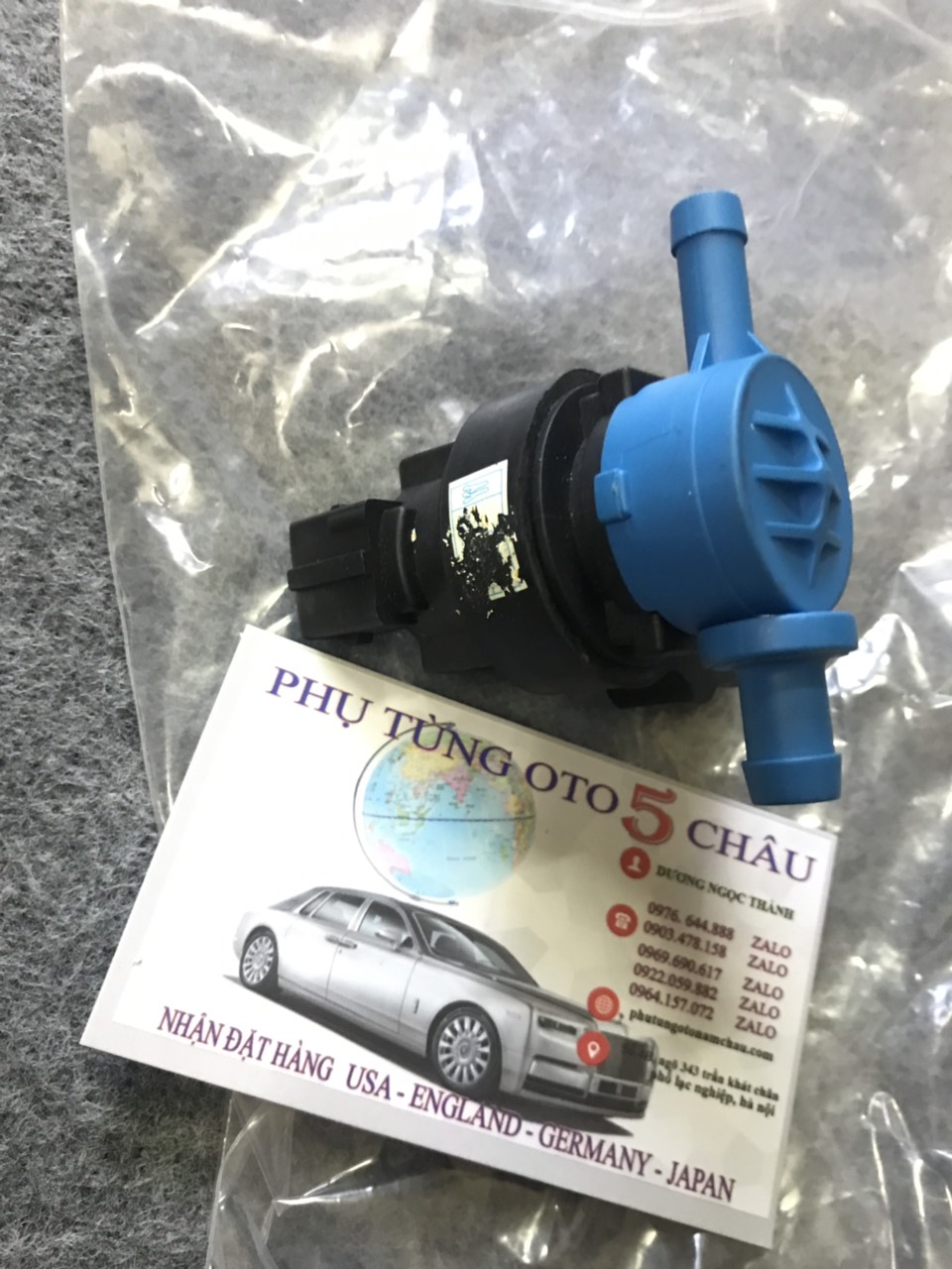 Van Thừa Hơi Xăng Mercedes A0004708593