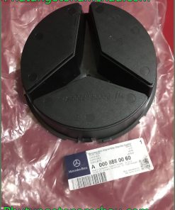 Ốp Bắt Biểu Tượng Calang Mercedes CLA200 A0008880060