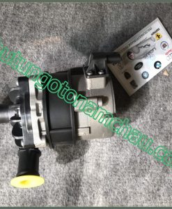 Bơm Nước Phụ Audi A6 VW 8K0965567