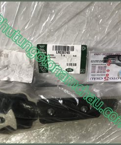 Cao Su Chân Máy Trên Số 8 Land Rover Evoque LR030745