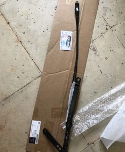 Cần Gạt Mưa Trước Phải Mercedes GL500 A1648200444