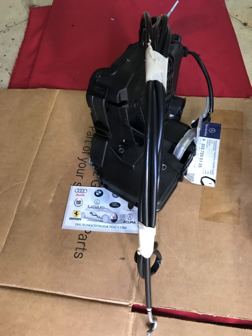 Khóa Cửa Mercedes