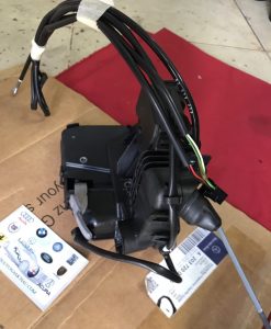 Khóa Cửa Trước LH Mercedes