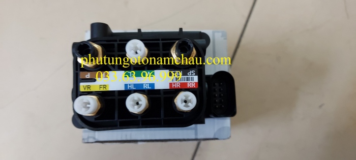 Z2260636138050_4a07b1fb4d3180e22205d5361c3f1880