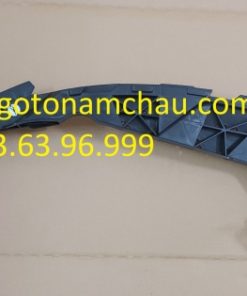 95B807889F Chân Bắt Cản Trước Porsche Macan (2)