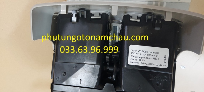 A2048304454 7E94 Cửa Gió điều Hòa Yên Ngựa Merc W204 (3)