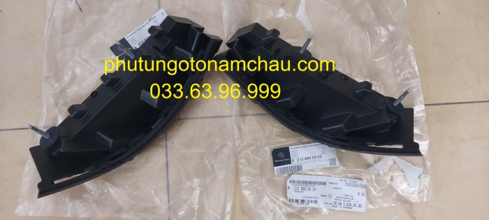 A2128800103 A2128800203 Xương Nhựa Bắt Cản Sau Merc W212 (4)