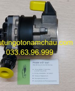 A0005001986 Bơm Nước Phụ GLA45 AMG (2)