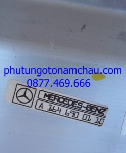 2007-2012 Mercedes GL Series W164 Left Step Footboard Carrier A 1646900110 OEM4_result