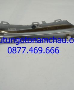 2013-2016 Mercedes Benz GL350 Front Right Fog Light Trim Bezel A1668852874 OE A13_result