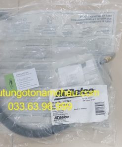 36-352182 Ống Dầu Cao Áp Cadillac GM (2)