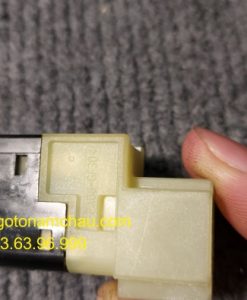 A0015456709 Công Tắc Chân Phanh Mercedes-Benz (3)