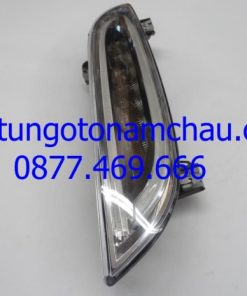 Porsche 911 Turbo Front Right Additional Headlamp 99163116202 OEM A15_result