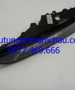 Porsche Macan Front Left Additional Light Lamp HELLA 95B941181A OEM A12_result