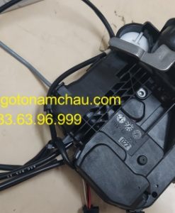 A2117200335 Khóa Cửa Trước Trái W211 (2)