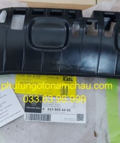A4638854402 Ốp Nhựa Bắt ốp Móc Kéo Xe G63 AMG (3)