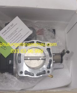 A0001419525 Bướn Ga Mercedes-Benz C (3)