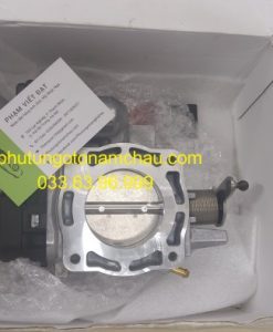 A0001419525 Bướn Ga Mercedes-Benz C (3)