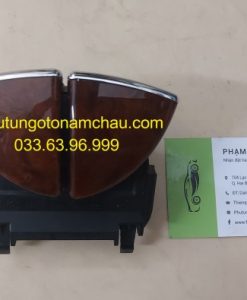 A2116800784 Nút Mở Hộp Yên Ngựa (3)
