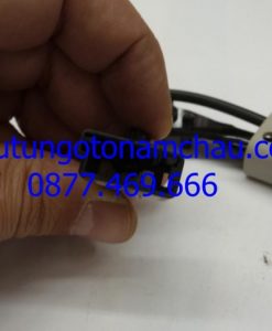 Cadillac XTS Front Right Seat Belt-Buckle Receptacle 19300620 OEM A17_result