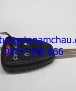 Chrysler 200, Sebring Blank With Transmitter Key 68291090AA OEM A1_result