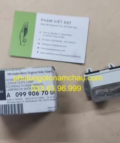 A0999067000 Đèn Soi Biển Số Mercedes-Benz (2)