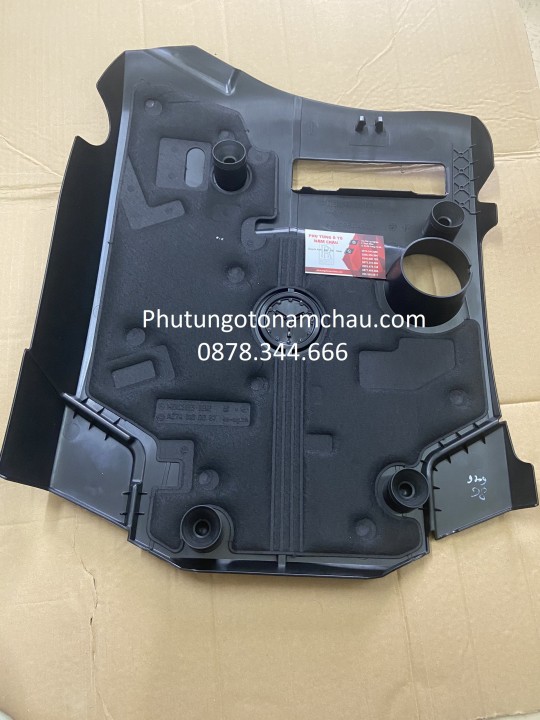 A2740100067 Nắp Trang Trí động Cơ Mercedes-Benz W204 (1)