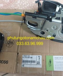 51215A36E65 Khoá Cửa Trước Rolls-Royce (2)