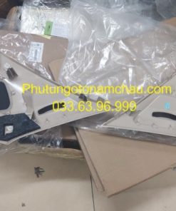 51437344217 51437344218 Ốp Nhựa Trong Xe Hông Sau BMW (2)