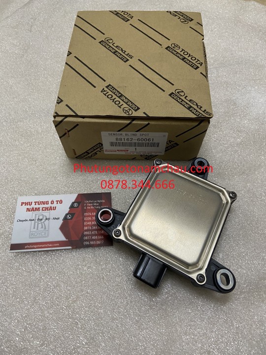 88162-60061 Hộp Cảnh Báo điểm Mù Lexus (2)