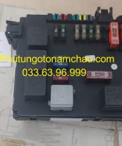 A2215450801 Hộp SAM Sau Merc S-Class (2)
