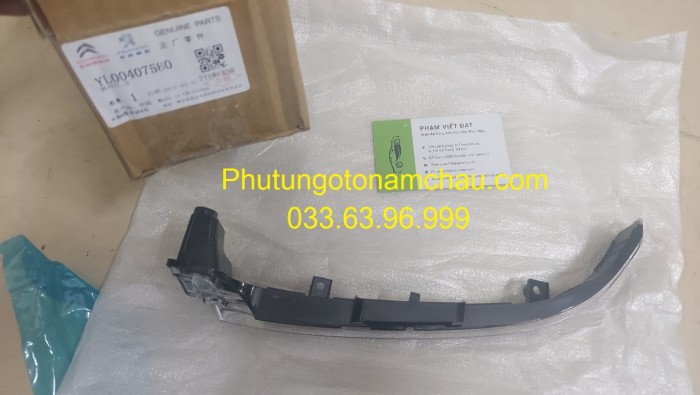 YL00407580 Đèn Xin Nhan Gương Phải Peugeot (1)