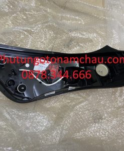 C2D60948 Đèn Hậu Jaguar (3)