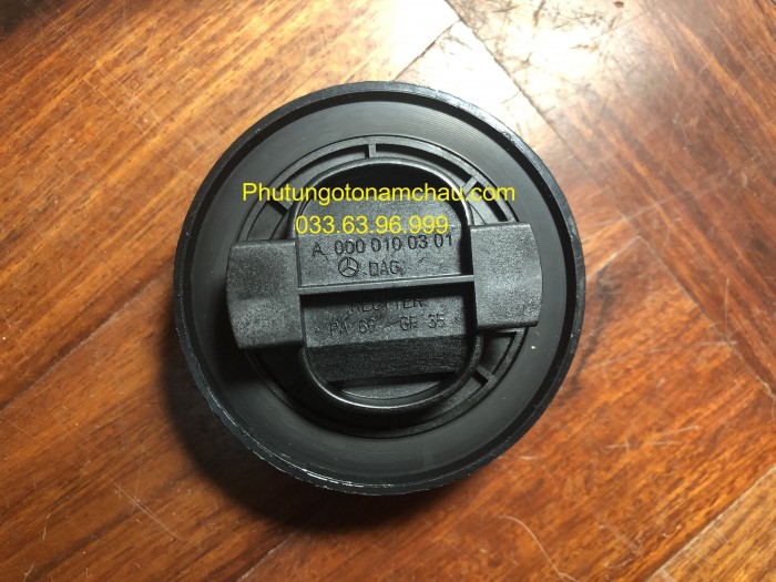 A0000100301 Nắp đổ Dầu Máy Mercedes-Benz (2)
