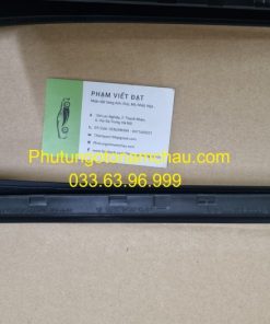95855932700 9B9 95855932800 9B9 Ron Kính Chắn Gió Porsche Cayenne (2)