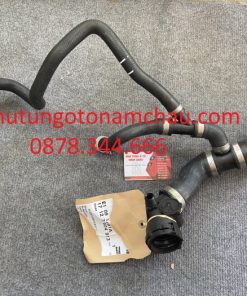 17127604913 ống Nước Roll Royce (1)