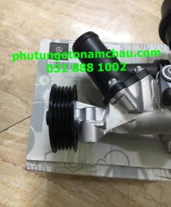 A2702000800 Bơm Nước động Cơ M270 (1)
