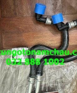 LR035552 Ống Nước Vào Két Làm Mát Dầu Land Rover (3)