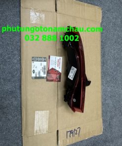 LR179127 Đèn Cản Sau Phải Land Rover (2)